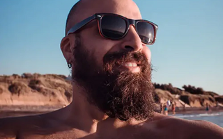 10 Benefits of Shaving Your Head Completely Bald
